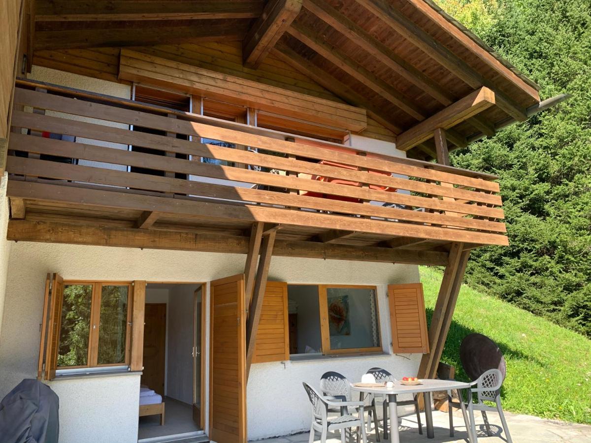 Ferienwohnung Laax Mit Traumblick, Grossem Balkon Und Terrasse Exterior foto