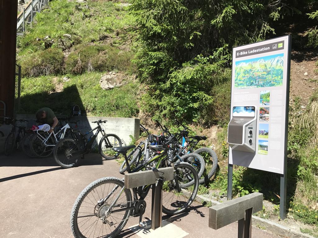Ferienwohnung Laax Mit Traumblick, Grossem Balkon Und Terrasse Exterior foto