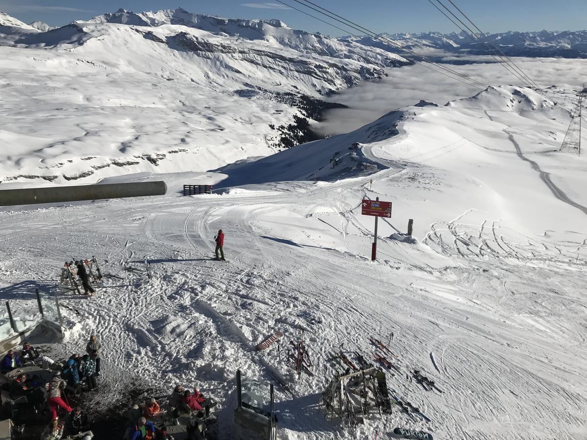 Ferienwohnung Laax Mit Traumblick, Grossem Balkon Und Terrasse Exterior foto