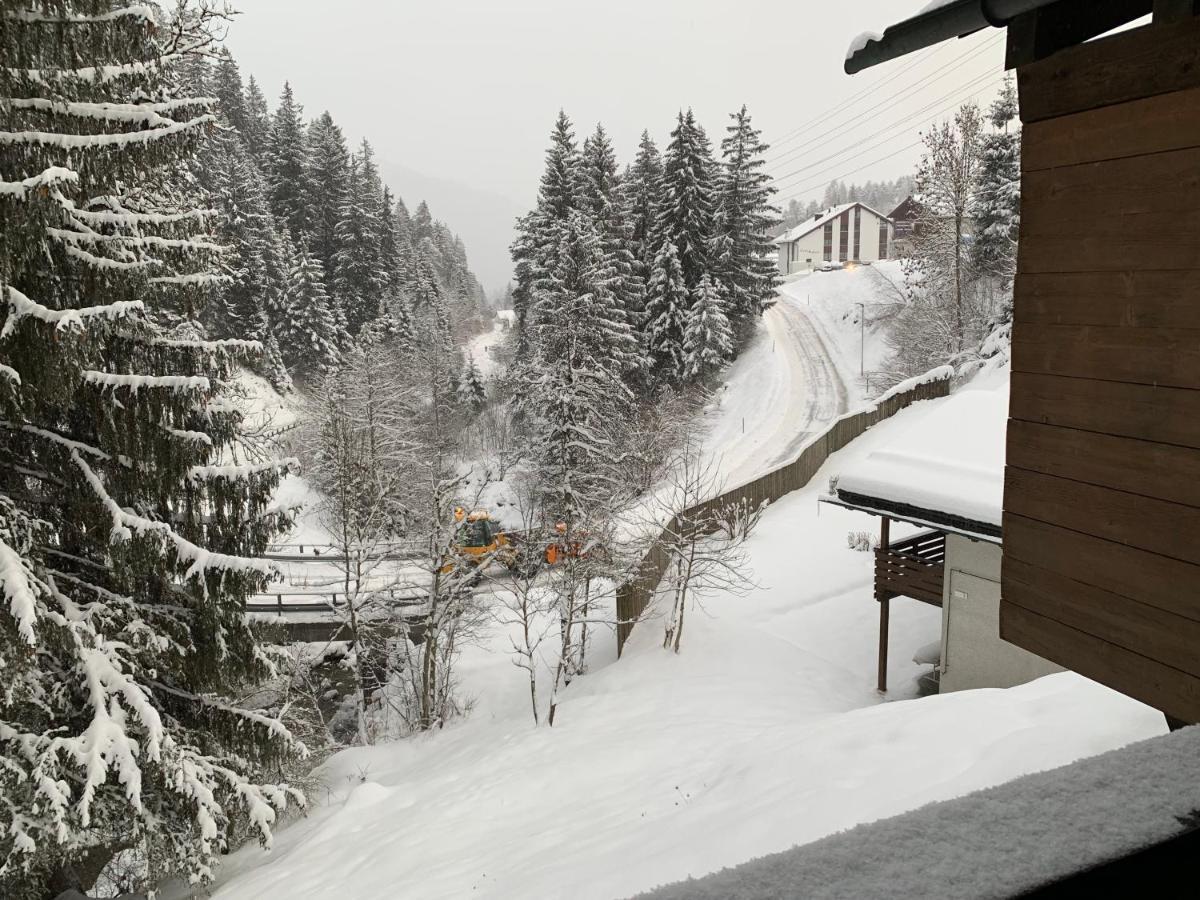 Ferienwohnung Laax Mit Traumblick, Grossem Balkon Und Terrasse Exterior foto